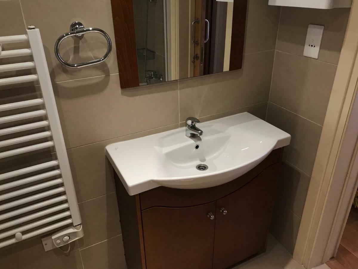 Sea View Central Apt Ithaki Ларнака Екстериор снимка