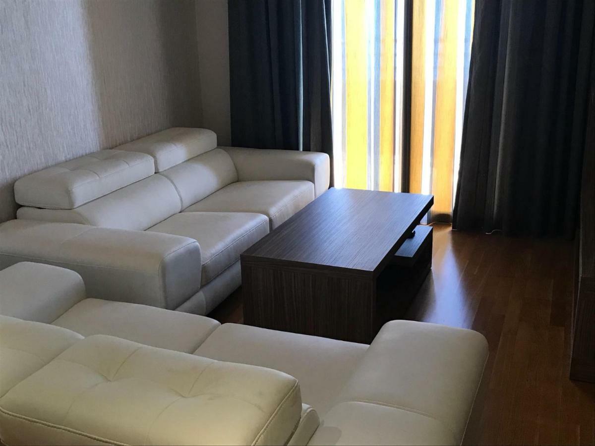 Sea View Central Apt Ithaki Ларнака Екстериор снимка