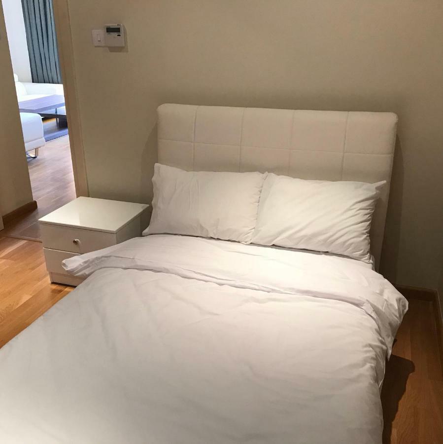 Sea View Central Apt Ithaki Ларнака Екстериор снимка